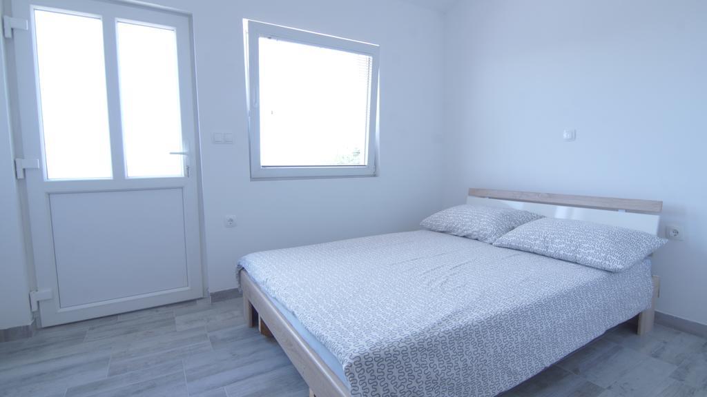 Apartments Domani Vir Eksteriør bilde