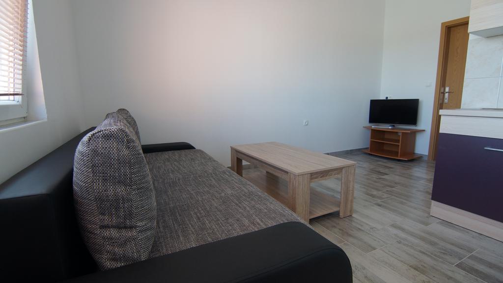 Apartments Domani Vir Eksteriør bilde